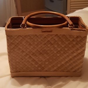 KATE SPADE AUTHENTIC HARD STRAW BAG